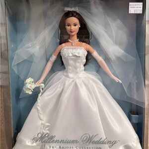 Barbie Millennium Wedding Doll Display